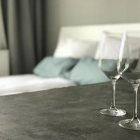 아파트 Charmantes Loft Mit Balkon *